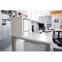 Hammerbacher Eckschreibtisch VQS82/E eiche nachbildung/silber