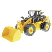 Diecast Masters RC CAT 950M Wheel Loader