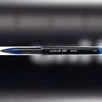 Uni-Ball AIR Micro blau