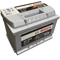 Bosch S5 004 Autobatterie 12V 61Ah 600A