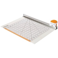 Fiskars Rollmesser Ø 45 mm mit Lineal, 12” x