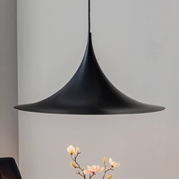 GUBI Semi Pendelleuchte, ø60 cm, schwarz