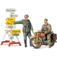 TAMIYA 1:35 Diorama-Set Motorrad m.Wegwei.(2)