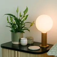 Tala Knuckle Sphere Tischleuchte, Eiche