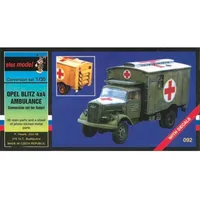 Plus Model 6797092 - Opel Blitz 4x4 Krankenwagen 1:35