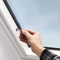 VELUX Schwingfenster GGU FK06 0070Q Kunststoff Einbruchschutz Alu 66x118cm