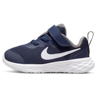 Nike Revolution 6
