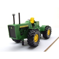 Schuco 450916600 - John Deere 8020 grün