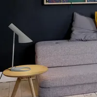 Louis Poulsen AJ Mini Tischleuchte warmgrau