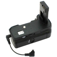 AccuCell Batteriegriff passend für die Nikon D3100, D3200, Betrieb