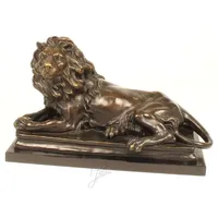 Casa Padrino Luxus Bronzefigur mit Marmorsockel Liegender Nach Links