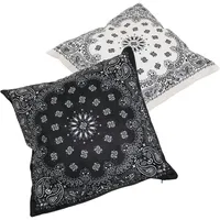 URBAN CLASSICS Print Cushion Set Bandana Black / White
