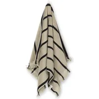 Ferm Living Alee Handtuch 50 x 100 cm schwarz-beige