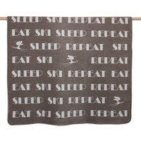 David Fussenegger [W0724] Wohndecke 'Eat Ski Sleep Repeat' 150