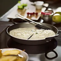 Rösle Eisen-Servierpfanne 24 cm