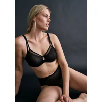 Triumph Signature Sheer W01 - Minimizer-BH (80D Schwarz)