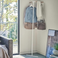 Yamazaki Yamazaki, Kleiderständer + Kleiderstange, Lehnende Eck-Garderobe TOWER