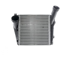 Mahle CI 142 000P Ladeluftkühler rechts u.a. passend für