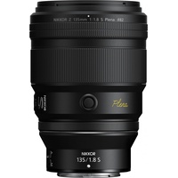 Nikon NIKKOR Z 135mm f/1.8 S Plena