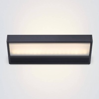 Serien.lighting SML / LED-Wandleuchte in schwarz