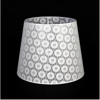 Licht-Erlebnisse Lampenschirm für Stehlampe E27 Spitze Stoff Textil