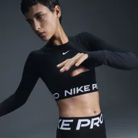 Nike Pro Dri-FIT verkürztes Longsleeve Black/White M