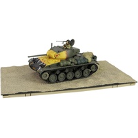 CARSON Forces of Valor 1:32 US M24 Chaffee Komp.