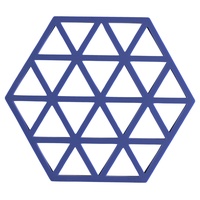 ZONE Denmark - Triangle Untersetzer, für heißes Geschirr Indigo