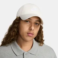 Nike Club Unstructured Futura Wash Cap 133 sail/white L/XL