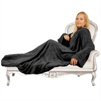 BestLivings Kuscheldecke mit Ärmel 130 x 180 cm und