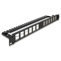 DeLock 19" Keystone Patchpanel 24 Port gewinkelt mit Entlastungsschiene