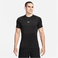 Nike Pro Dri-FIT Slim kurzarm Trainingsshirt Herren 010 black/white