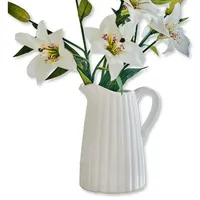 Loberon Krug Belair, zeitlos eleganter Klassiker, charmante Rillenoptik, Blumenvase,