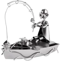 Brubaker Schraubenmännchen Angler im Boot - Handarbeit Eisenfigur Metallmännchen