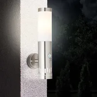 Brilliant Außenwandleuchte Leigh 1,1W E27 max. 40W mit Bewegungsmelder
