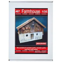 Plus Model Farmhouse