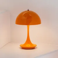 Louis Poulsen Panthella 160 Portable V3 opaque orange