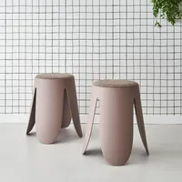 Sweeek 2er Set stapelbare Hocker, strukturierter Bouclébezug
