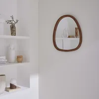 Sweeek Organischer Spiegel aus Tannenholz 55cm - sweeek
