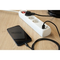 Unitec Steckdosenleiste 3-fach 1,4m mit 2 x USB Anschlüssen,