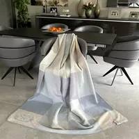 Sei Design Plaid Kuscheldecke flauschig Tagesdecke 150x200 cm, SEI