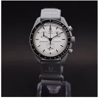 Swatch Moonswatch 1965 Chronograph Silikon 42 mm SO33M106
