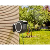 Gardena RollUp L Wand-Schlauchbox 30 m inkl. Schlauch, Spritze