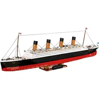 Cobi R.M.S. Titanic