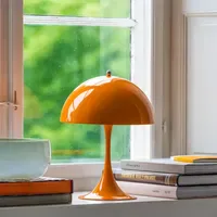 Louis Poulsen Panthella 250 Orange
