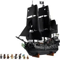 LEGO ICONS Captain Jack Sparrows Piratenschiff 10365