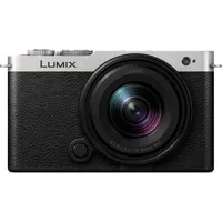Panasonic Lumix DC-S9 silber/schwarz + S 18-40 mm