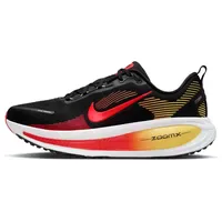 Nike Vomero 18 Herren Black/Lightning Crimson/Topaz Gold/Bright Crimson 41