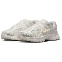 Nike V5 RNR Damen Phantom/Sail/Metallic White 41